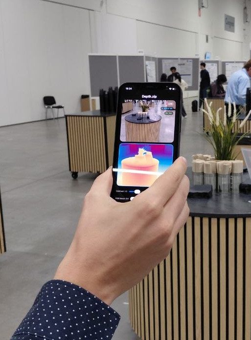 Depth estimation running on a phone